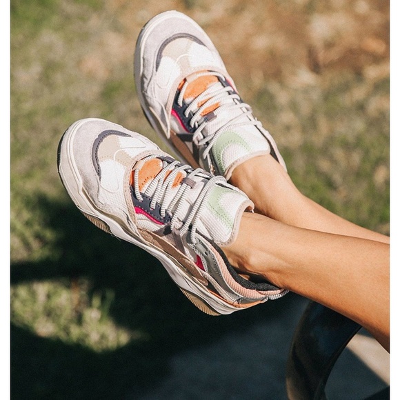 vans multi varix wc